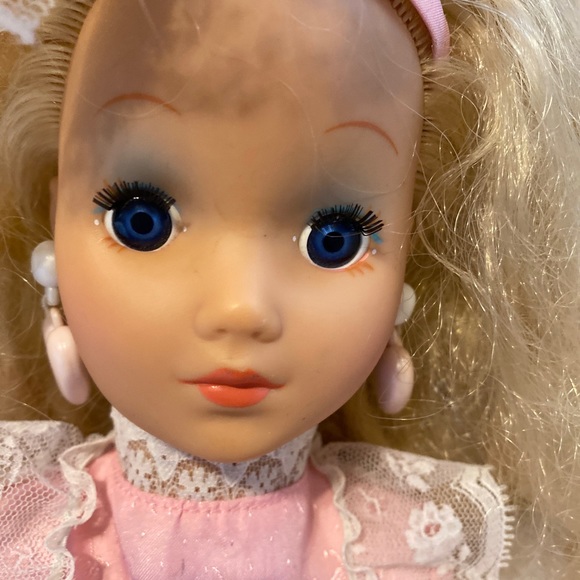 Poupée Tinnie Kenner / Parker La maison de Tinnie 1986 - La poupée TINNIE de Raynal